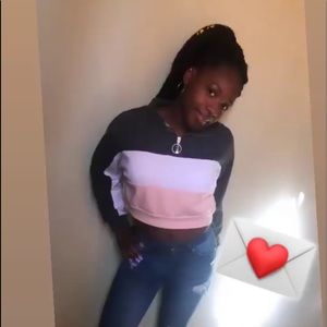 Meet your Posher, Isis